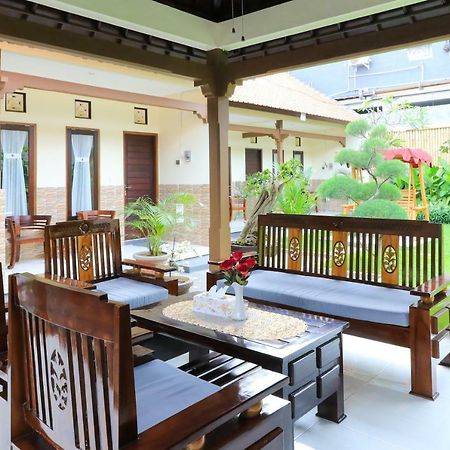 Prasada Guesthouse Canggu  Ngoại thất bức ảnh