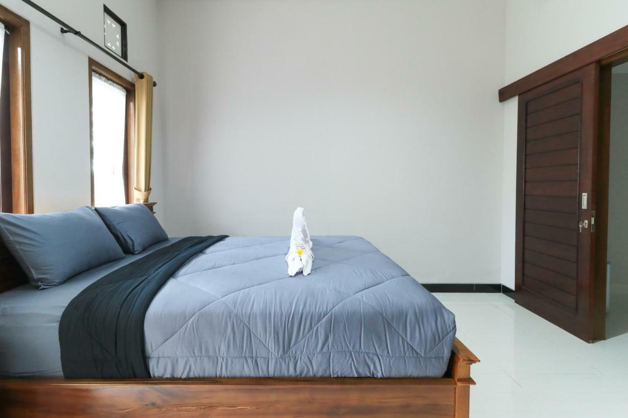 Prasada Guesthouse Canggu  Ngoại thất bức ảnh